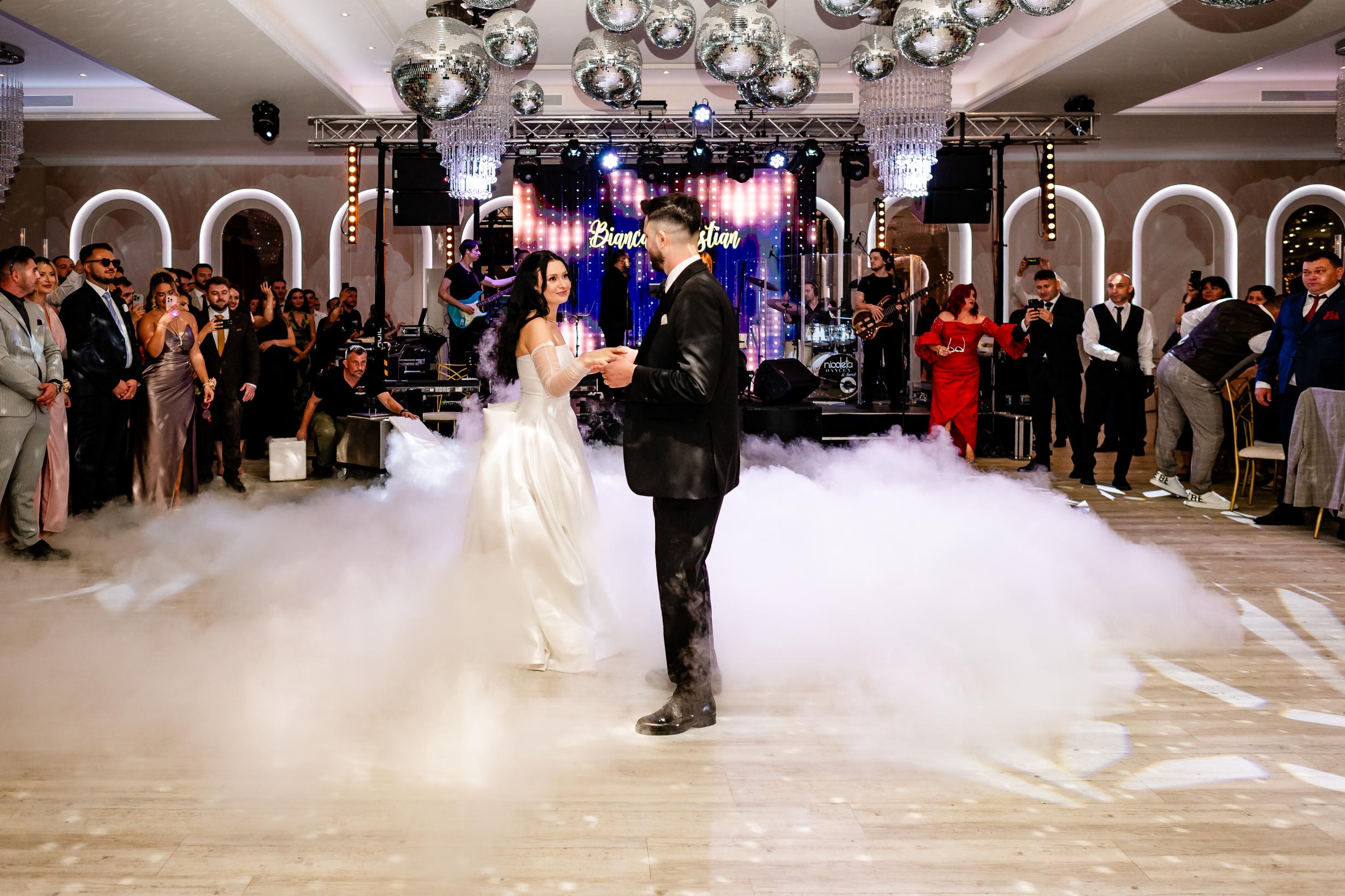 Fotografie de nunta la Reina Events | Sedinta foto de nunta | Sesiune foto de cuplu ❤