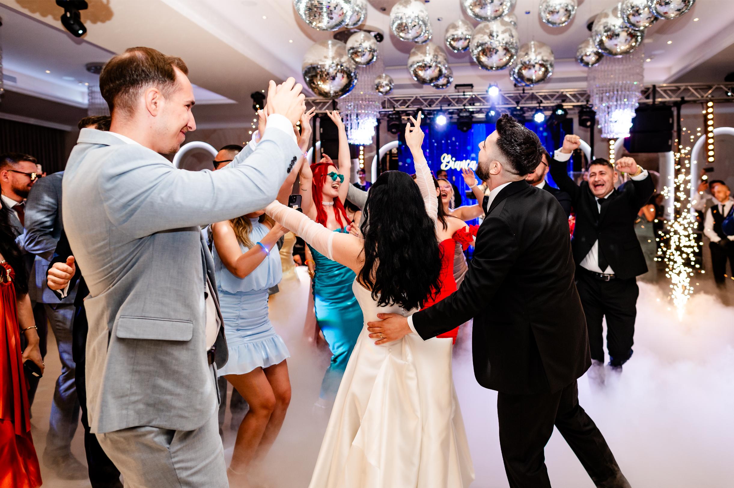 Fotografie de nunta la Reina Events | Sedinta foto de nunta | Sesiune foto de cuplu ❤