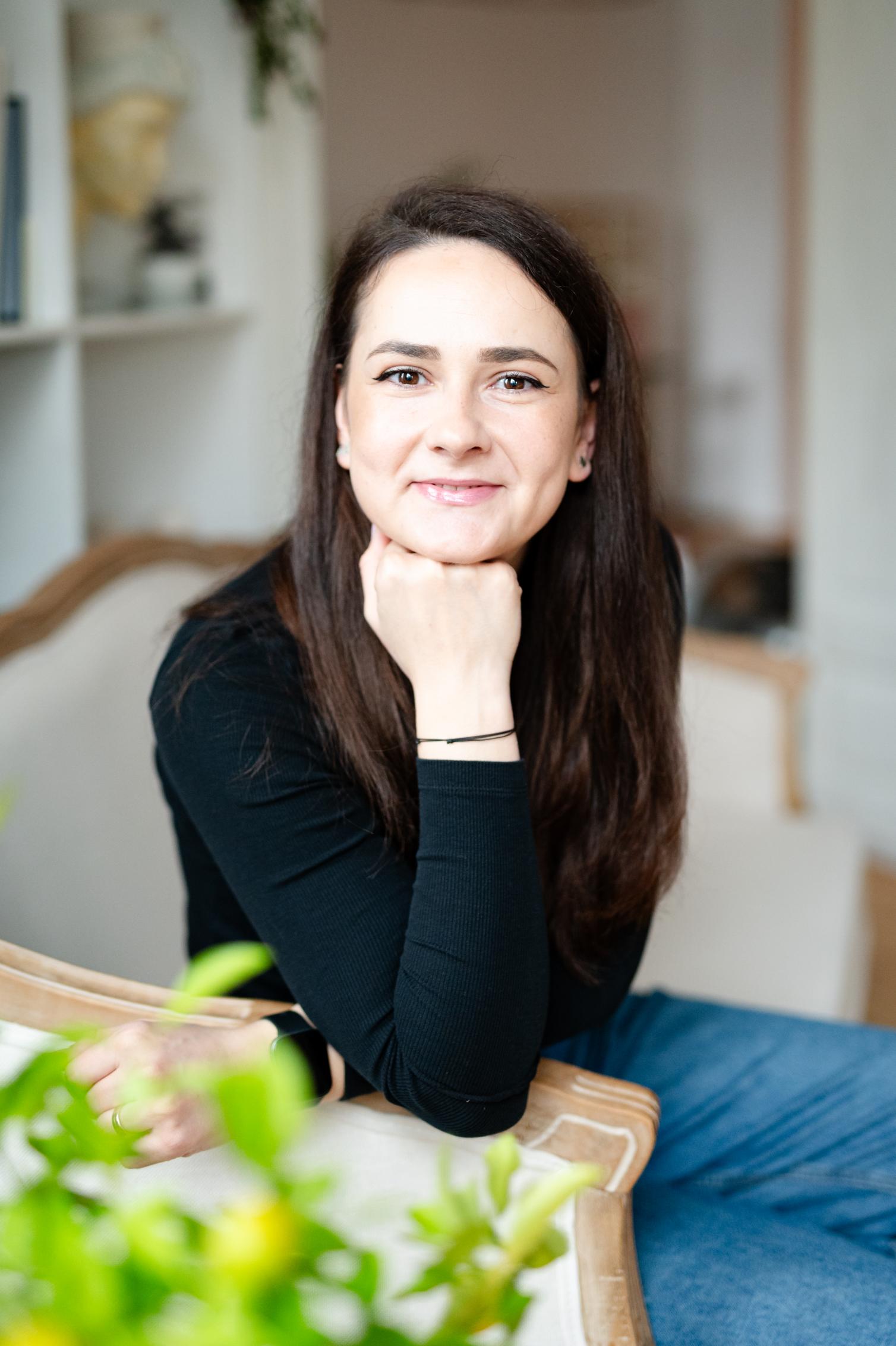 ZII_3203 Sedinta foto de portret lifestyle | Ședință foto business | Ședință foto de portret | Professional Headshots & Lifestyle Brand Session | Social media profile picture | Personal branding photo shooting ☎️ 0745 036 445