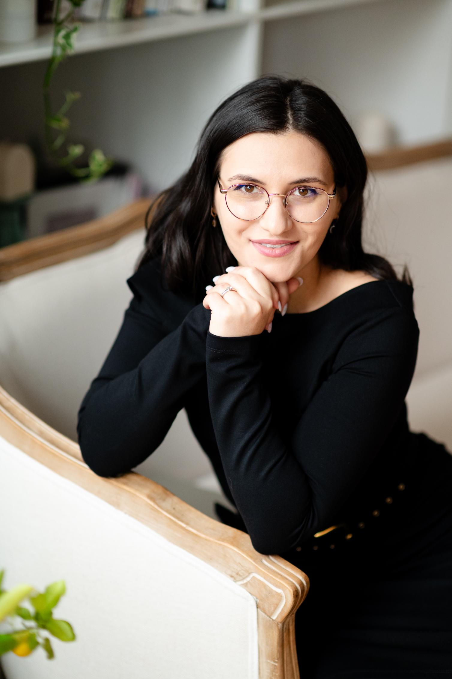 Ședință foto business | Ședință foto de portret | Professional Headshots & Lifestyle Brand Session | Social media profile picture | Personal branding photo shooting ☎️ 0745 036 445